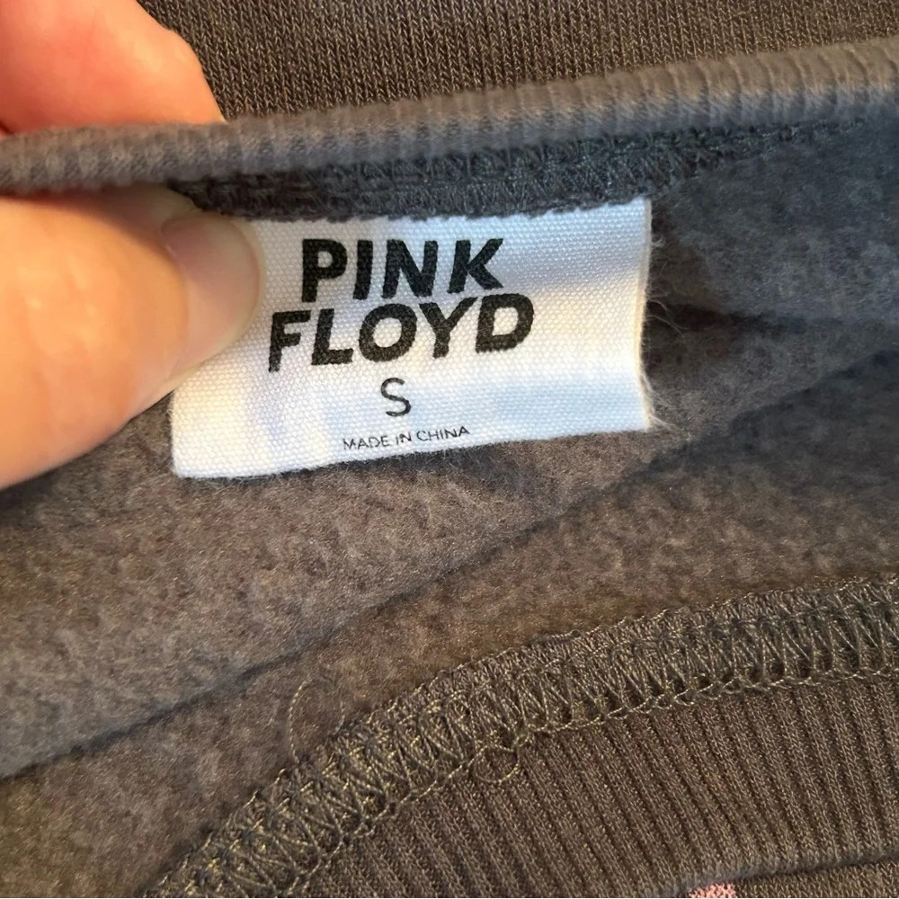 Grayson Threads Pink Floyd Grey Oversized Cropped Boxy Sweatshirt Women’s Sm - Picture 5 of 10